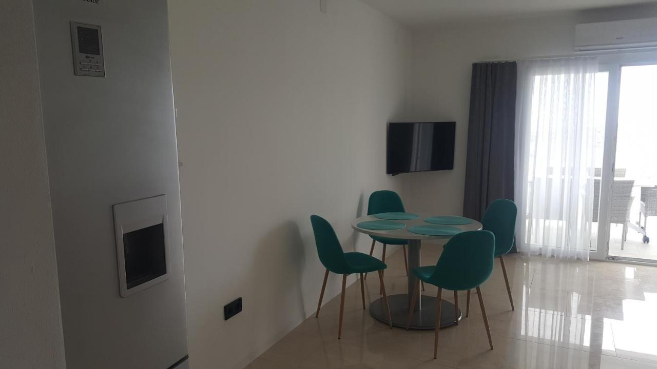 Ferienwohnung Mayana Cesarica Exterior foto