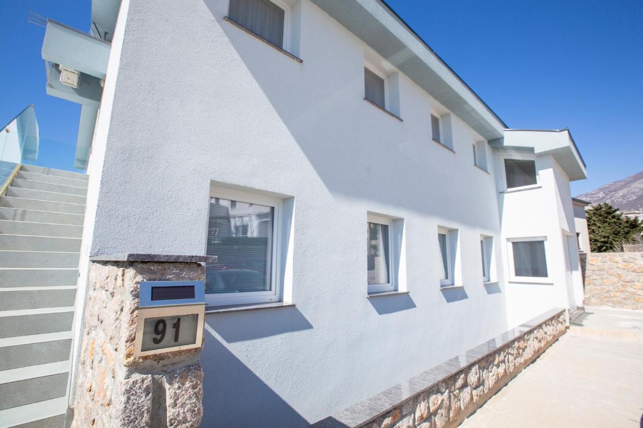 Ferienwohnung Mayana Cesarica Exterior foto